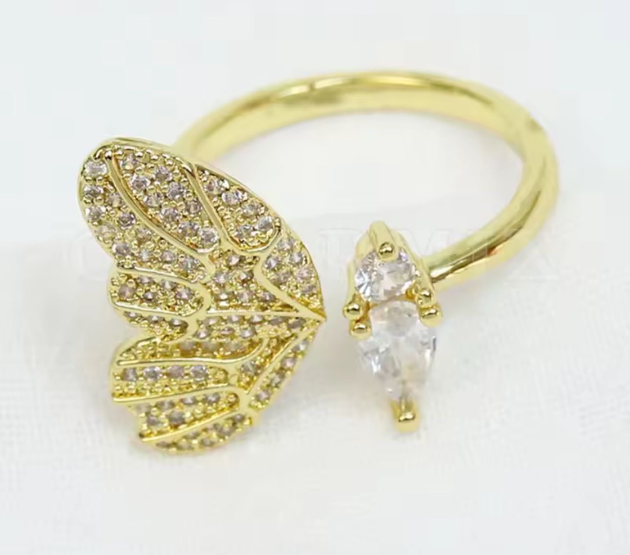 Copper Gold Plated Butterfly Ring for Women Girls Pave CZ Stone Open Clasp Ring Fashion Jewelry