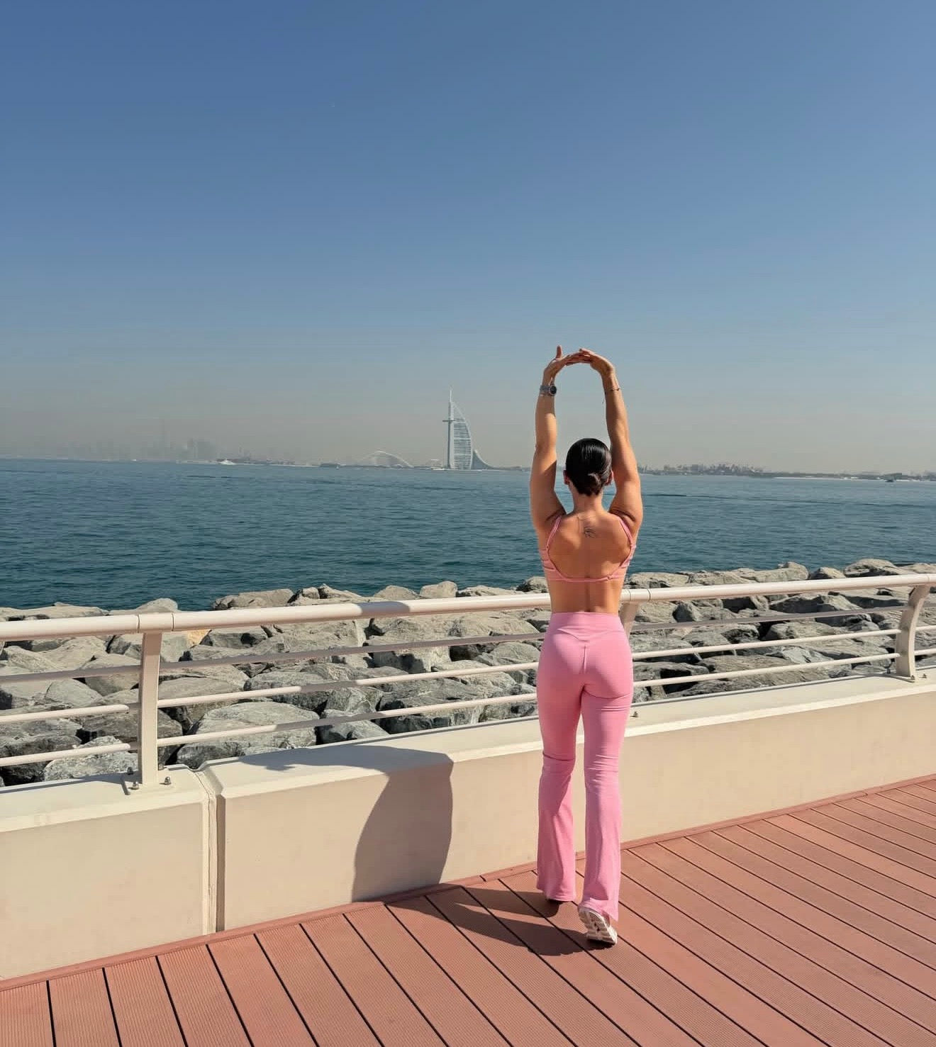 Pink flare leggings with shaping effect (Copy)