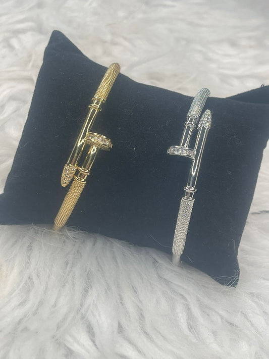 Luxury Bangle Nail Bracelet