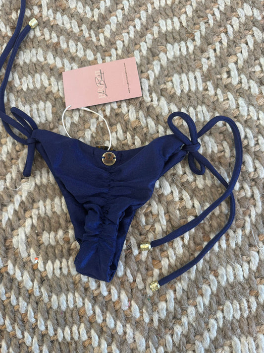 Tie triangle bikini