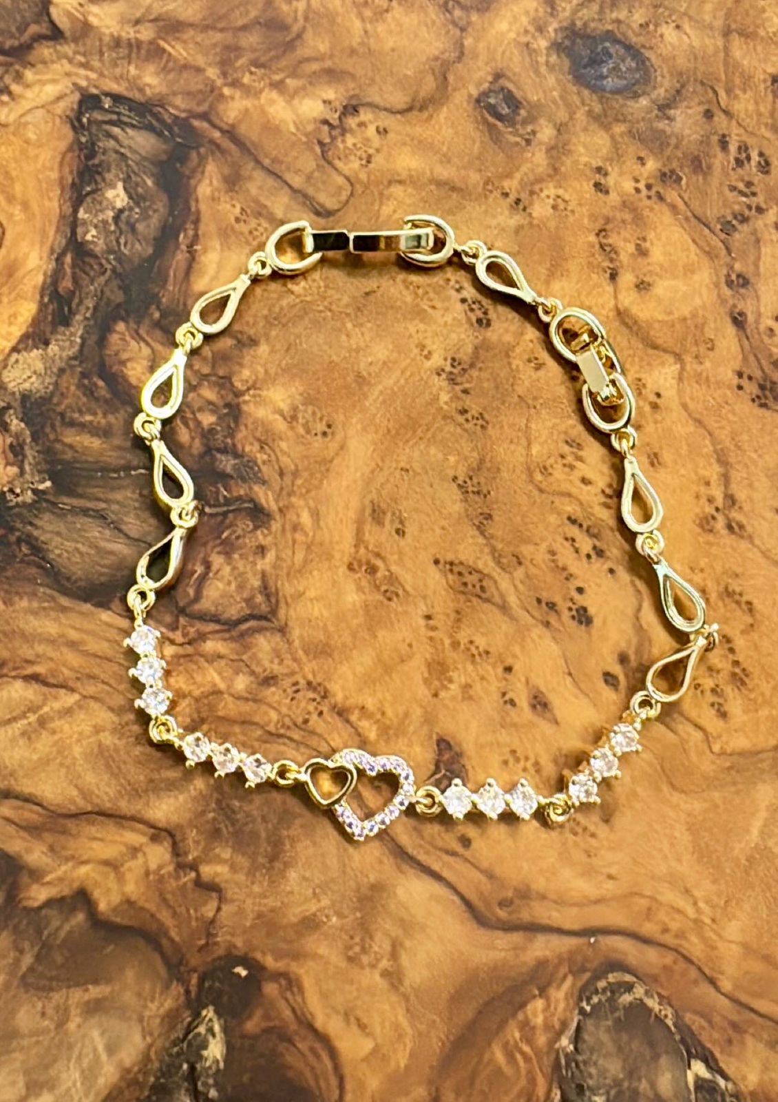 Heart Shaped Crystal Zircon Bracelet