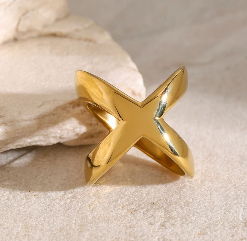 Gold Crossover Ring Bold Modern X Design Luxury RING