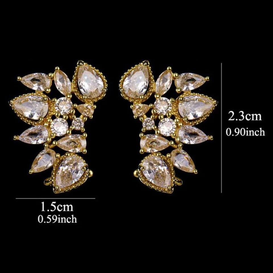 Elegant Sliver Color Zircon Stud Earrings For Women Water Drop Design CZ Crystal Earring Female Wedding Jewelry New Gift