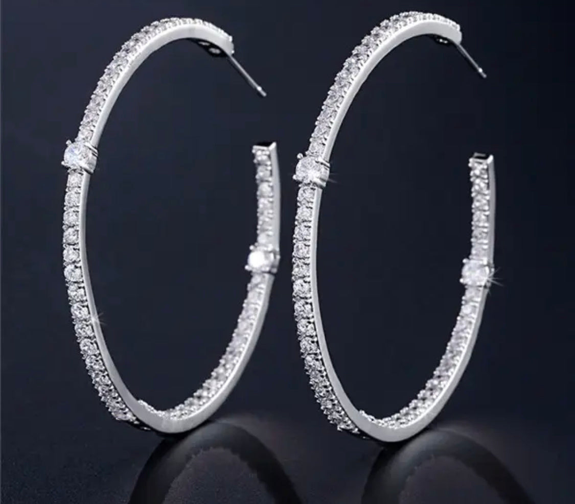 Zircons Fashion Ladies Loop Round Circle Pave Cubic Zirconia Crystal Big Hoop Earrings Silver Plated Jewelry Gift CZ428