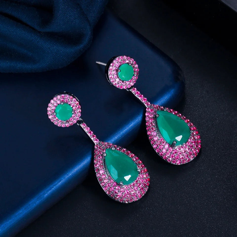 CWWZircons Elegant Micro Pave Hot Pink Cubic Zirconia Green Dangle Water Drop Engagement Party Earrings for Women Jewelry